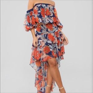 Beautiful Floral Skirt Set!